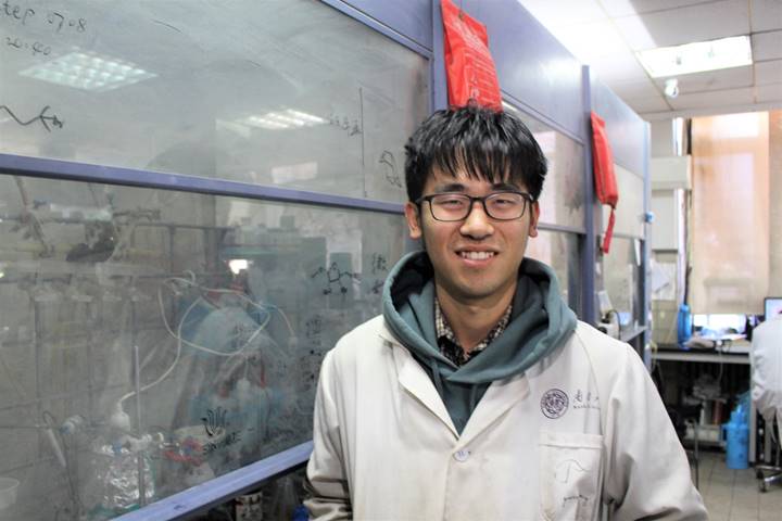 研三：Yang yang(杨杨)